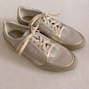 Geox | SP Lace Up Leather Sneakers Italian Taupe/Gold Shimmer (US 8/EU 39)